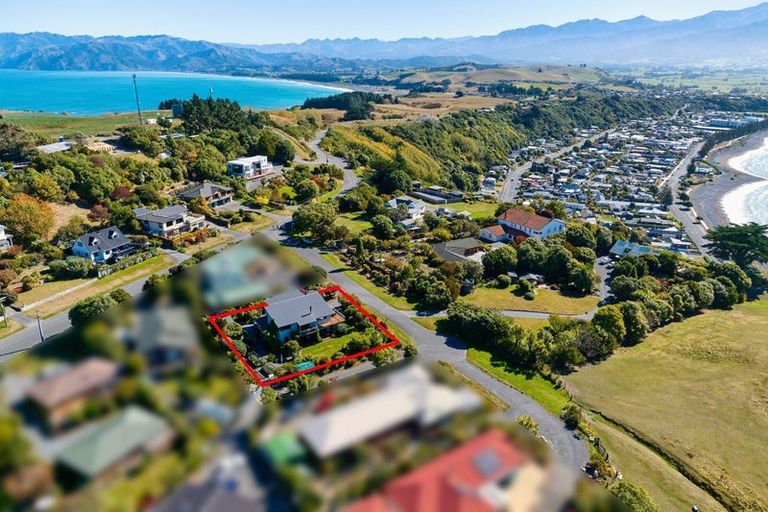 Photo of property in 4 Dover Terrace, Kaikoura, 7300
