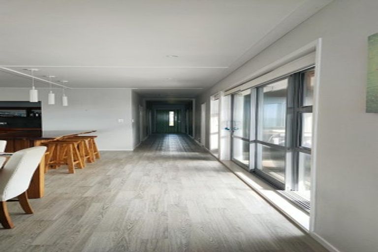 Photo of property in 211 Pukehina Parade, Pukehina, Te Puke, 3189