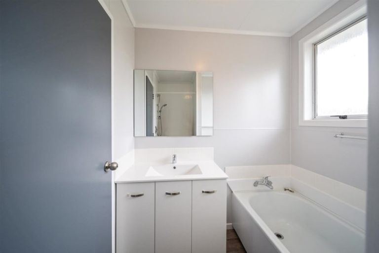 Photo of property in 22 Iredale Road, Hawera, 4610