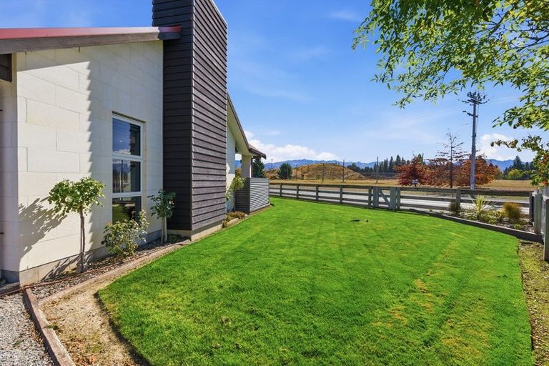 Photo of property in 14 Lakeland Avenue, Twizel, 7901