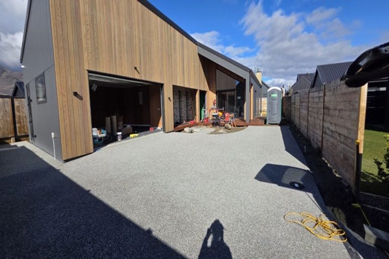 Photo of property in Wooing Tree Vineyard Ltd, 7 Magnum Drive, Cromwell, 9310