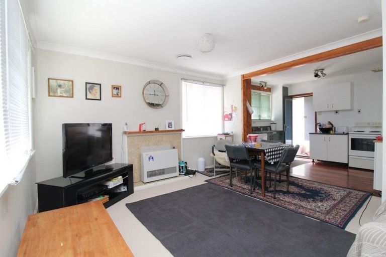 Photo of property in 37 Mangahao Road, Pahiatua, 4910