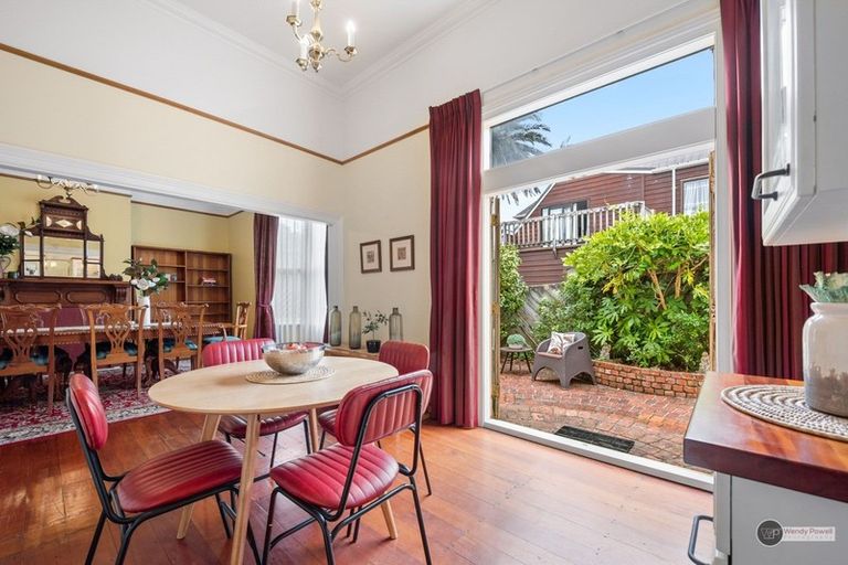 Photo of property in 32 Woodland Road, Johnsonville, Wellington, 6037