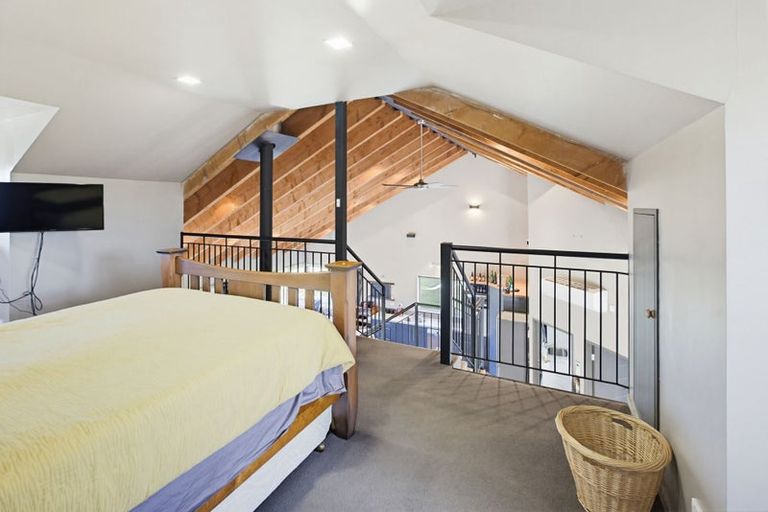 Photo of property in 8 Westoe Street, Waikaia, 9778