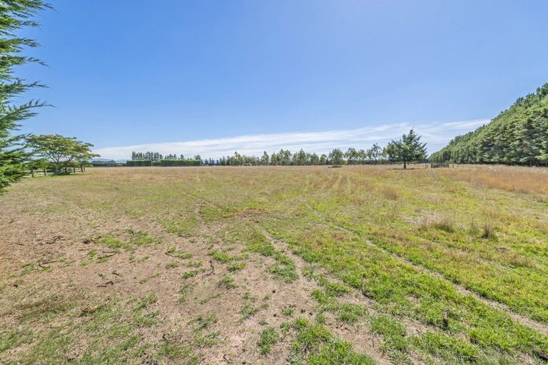 Photo of property in 1897 South Eyre Road, Eyrewell, Rangiora, 7476