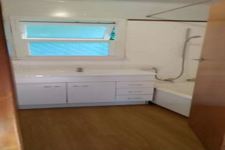 Photo of property in 19 Callis Avenue, Opaheke, Papakura, 2113