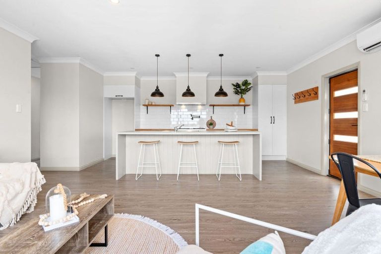 Photo of property in 1/1059 Bank Street, Te Awamutu, 3800