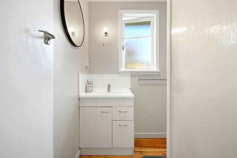 Photo of property in 19 Tomin Road, Glenview, Hamilton, 3206