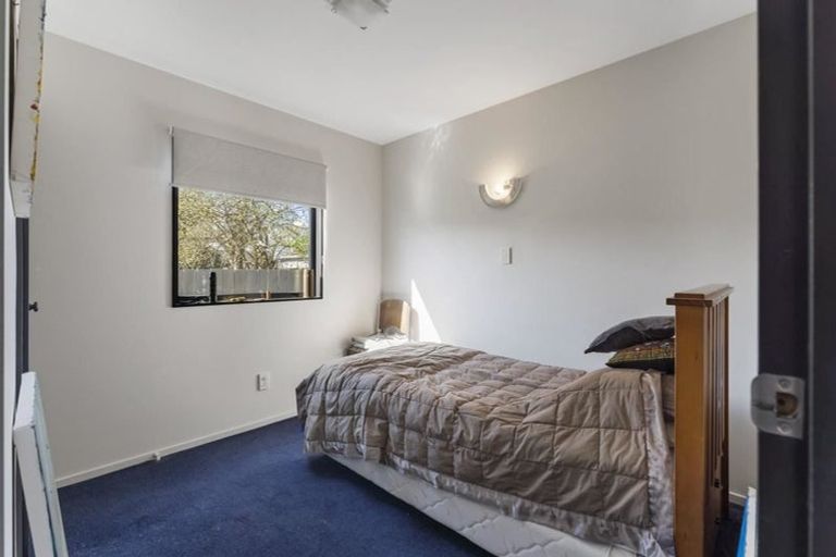 Photo of property in 47a Aorangi Road, Bryndwr, Christchurch, 8053