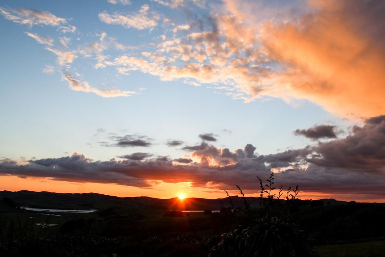 Photo of property in 1470 Oneriri Road, Kaiwaka, 0573