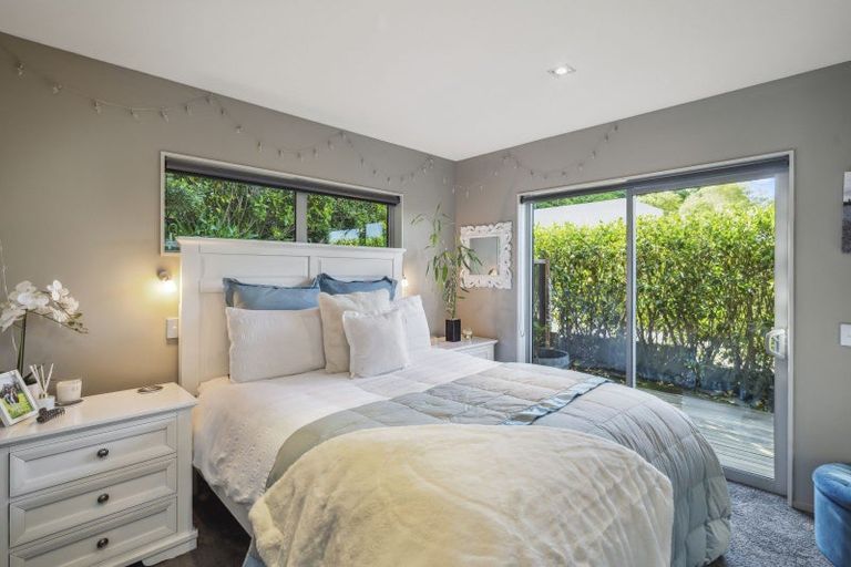 Photo of property in 1/10 Krissell Place, Acacia Bay, Taupo, 3330