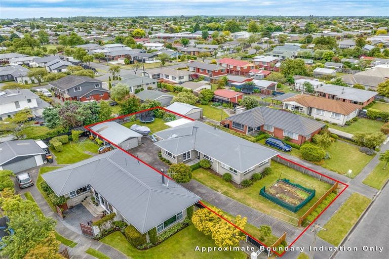 Photo of property in 38 Chedworth Avenue, Bishopdale, Christchurch, 8053