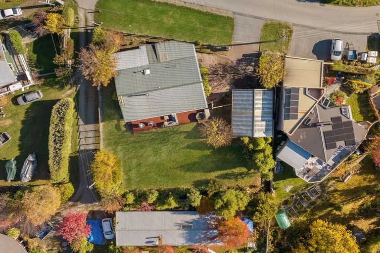 Photo of property in 38 Mcchesney Road, Arthurs Point, Queenstown, 9371