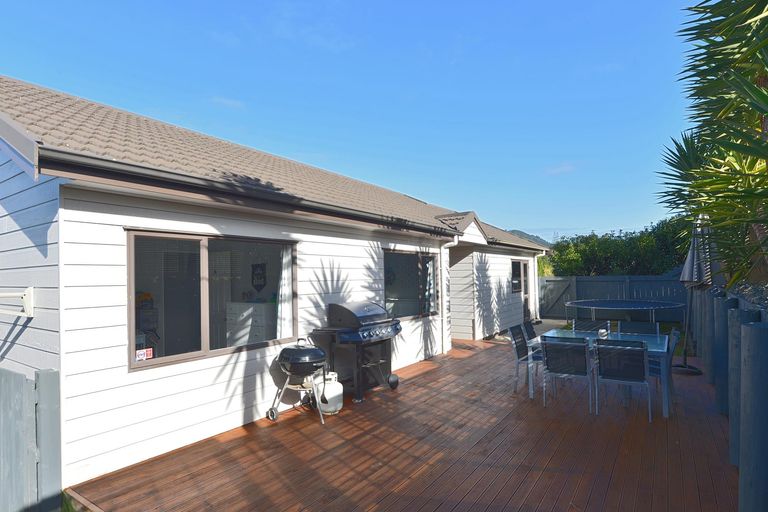Photo of property in 37 Ridgeway Drive, Te Kamo, Whangarei, 0112