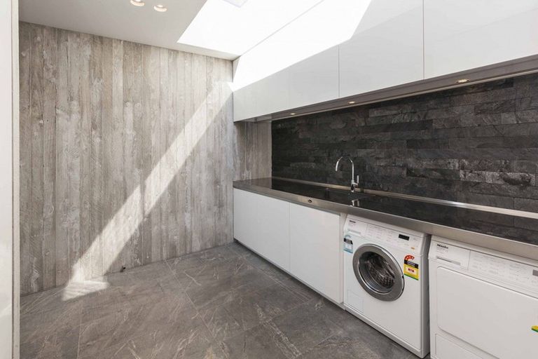 Photo of property in 400 Pound Road, Yaldhurst, Christchurch, 7676