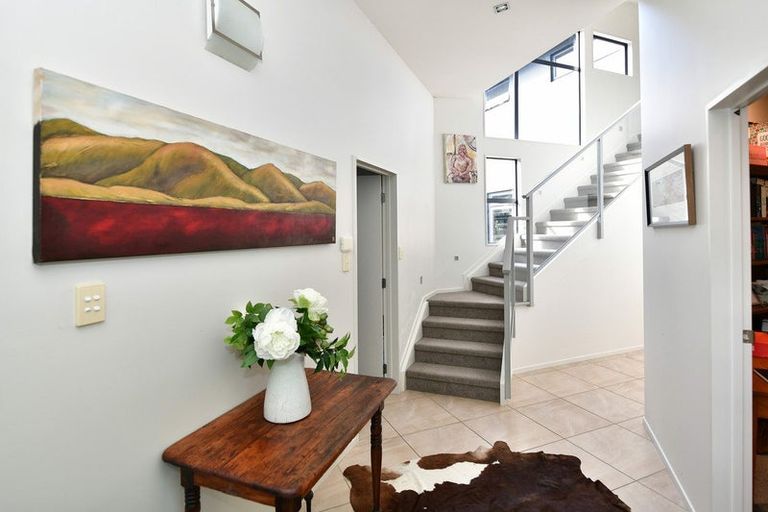 Photo of property in 15 Maire Road, Orewa, 0931