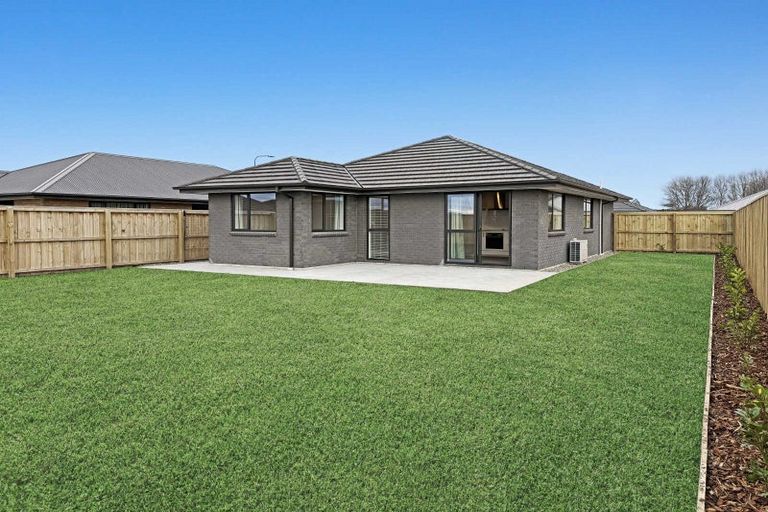 Photo of property in 42 Stackwood Avenue, Woodend, 7691