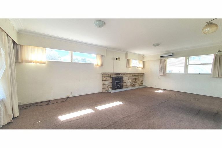 Photo of property in 23a Ruawai Road, Mount Wellington, Auckland, 1060