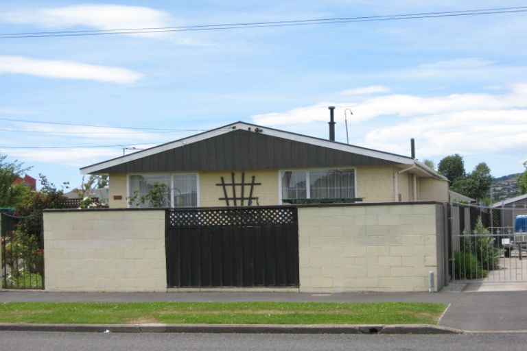 Photo of property in 74 Saint Johns Street, Woolston, Christchurch, 8062