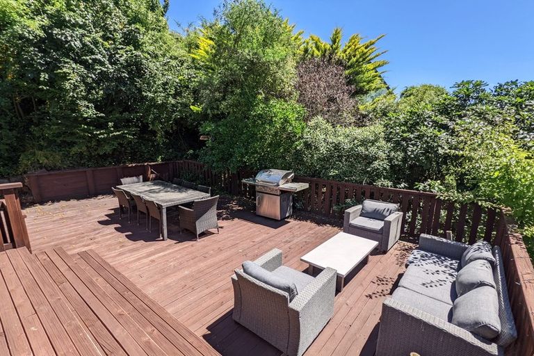 Photo of property in 44 Valley Road, Cashmere, Christchurch, 8022