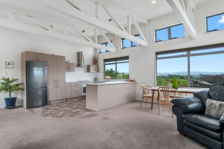 Photo of property in 8 Mckenna Lane, Omokoroa, 3114