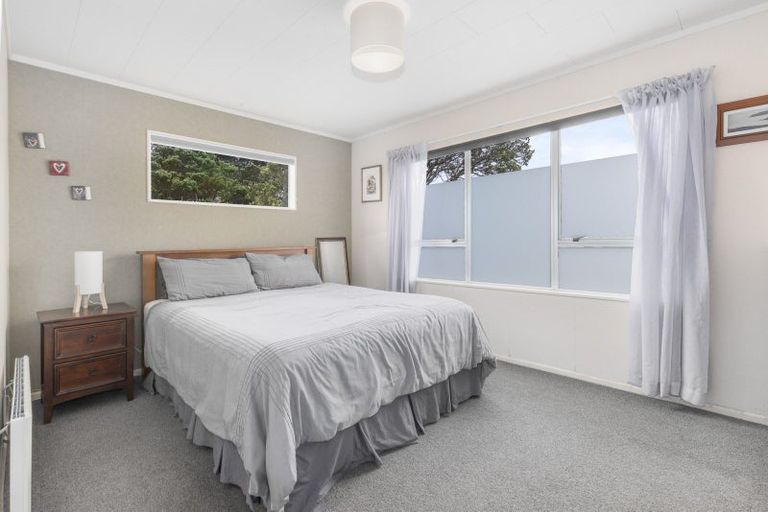 Photo of property in 56 Herewini Street, Titahi Bay, Porirua, 5022