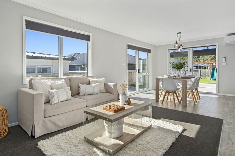 Photo of property in 59 Awataha Crescent, Pyes Pa, Tauranga, 3110