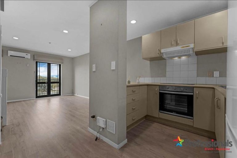 Photo of property in 5/77 Saint George Street, Papatoetoe, Auckland, 2025