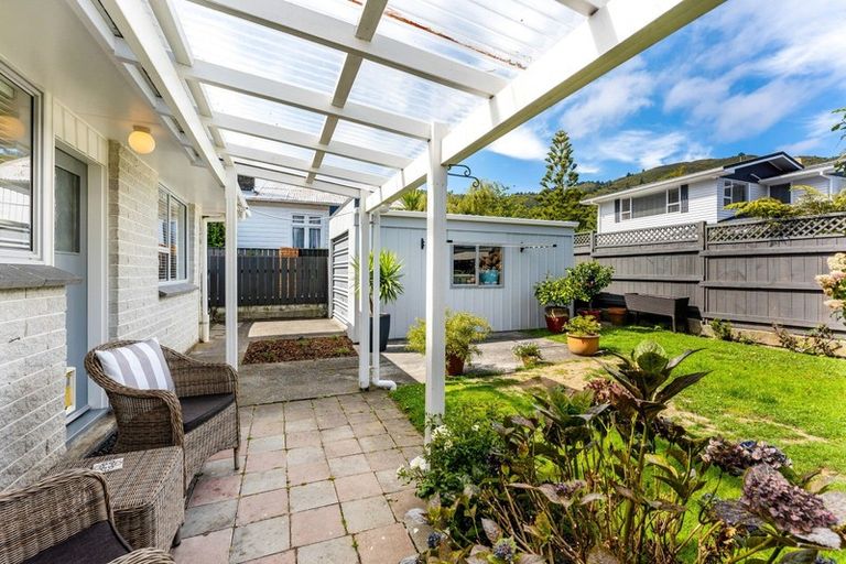 Photo of property in 144a Rata Street, Naenae, Lower Hutt, 5011