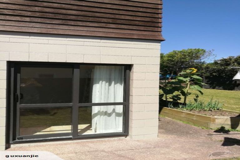 Photo of property in 28 Hope Farm Avenue, Pakuranga Heights, Auckland, 2010