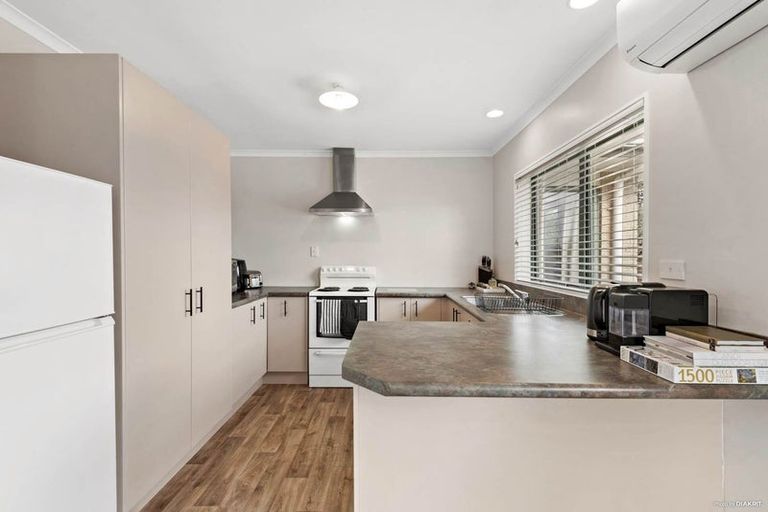 Photo of property in 23 George Crescent, Buckland, Pukekohe, 2677