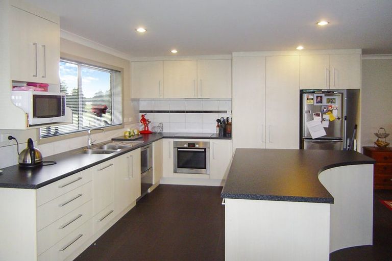 Photo of property in 73b Riddell Road, Kerikeri, 0230