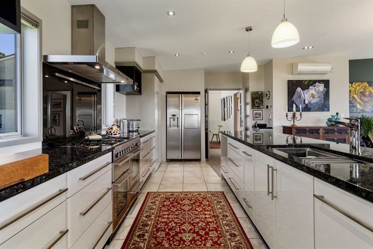 Photo of property in 57a Hillcrest Road, Otumoetai, Tauranga, 3110