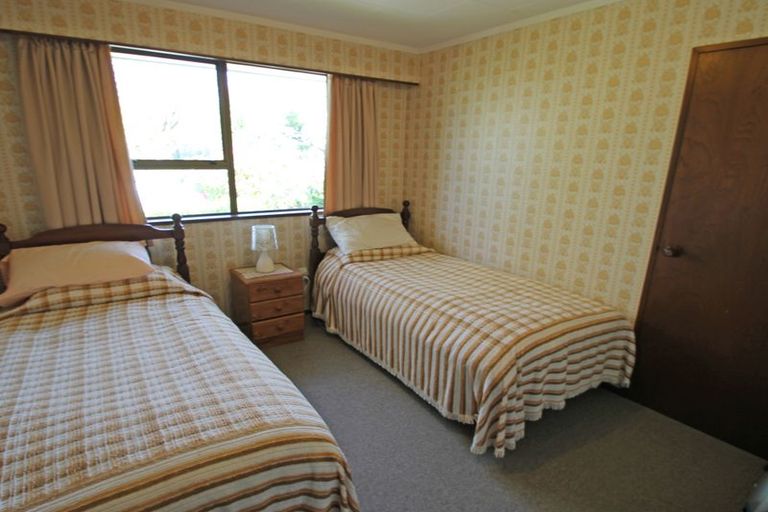 Photo of property in 69 Walton Park Avenue, Fairfield, Dunedin, 9018