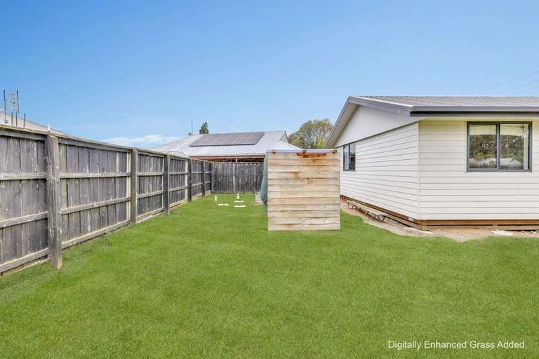 Photo of property in 28 Railway Terrace East, Glentunnel, Sheffield, 7673