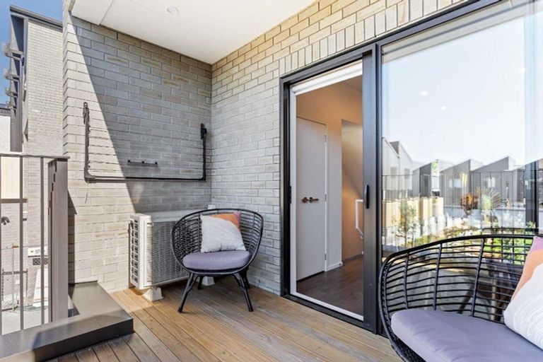 Photo of property in 35/28 Westgate Drive, Westgate, Auckland, 0614