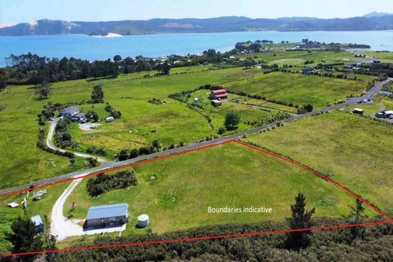 Photo of property in 41 Koutu Terrace, Opononi, Kaikohe, 0473