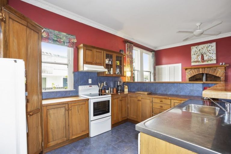 Photo of property in 21 Ward Street, Waverley, Invercargill, 9810