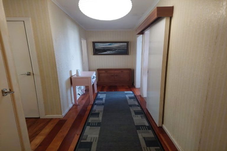 Photo of property in 37 Bedford Street, Northland, Wellington, 6012