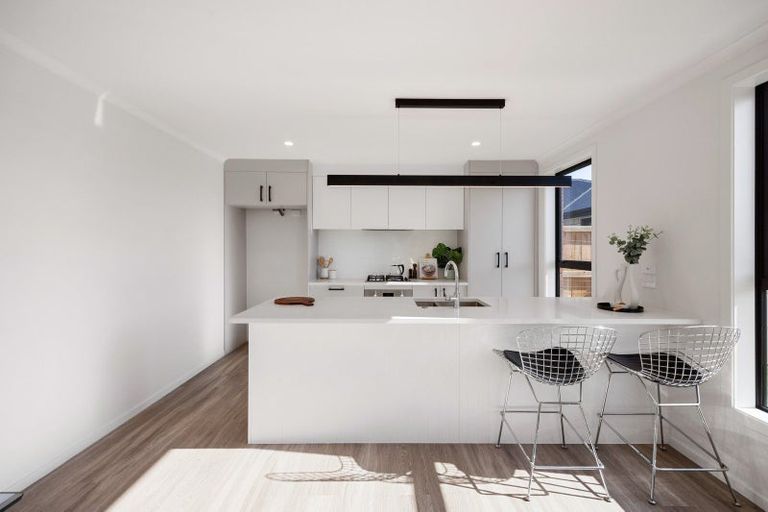 Photo of property in 48 Scenic Rise, Rototuna North, 3281