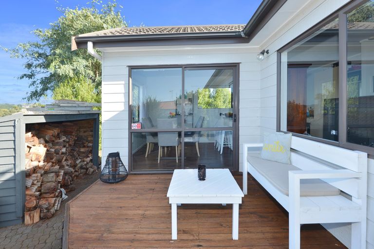 Photo of property in 37 Ridgeway Drive, Te Kamo, Whangarei, 0112