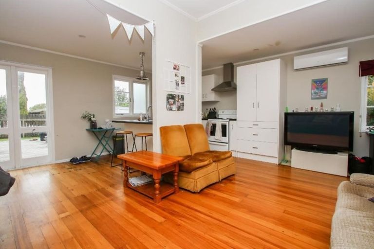 Photo of property in 115 Cambridge Road, Hillcrest, Hamilton, 3216