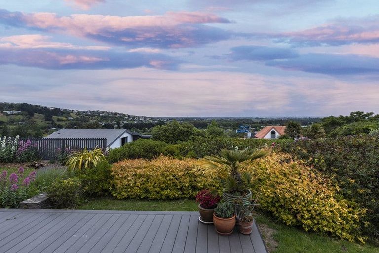 Photo of property in 3 Lucknow Place, Cashmere, Christchurch, 8022