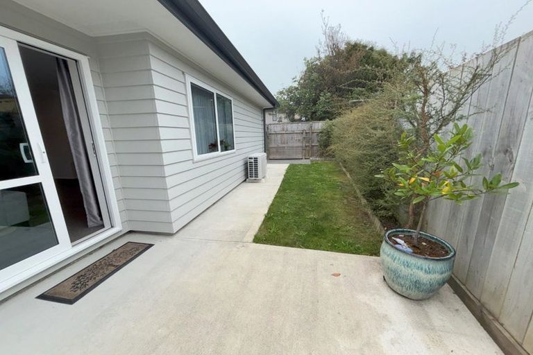 Photo of property in 23a Pearce Crescent, Taita, Lower Hutt, 5011