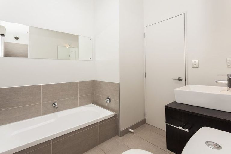 Photo of property in 32 Champion Street, Ranui, Porirua, 5024