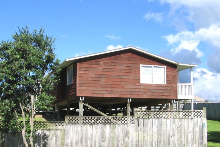 Photo of property in 5 Applewood Drive, Henderson, Auckland, 0612