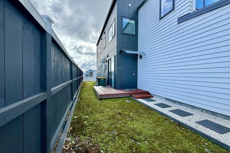 Photo of property in 38 Parahau Road, Papakura, 2110