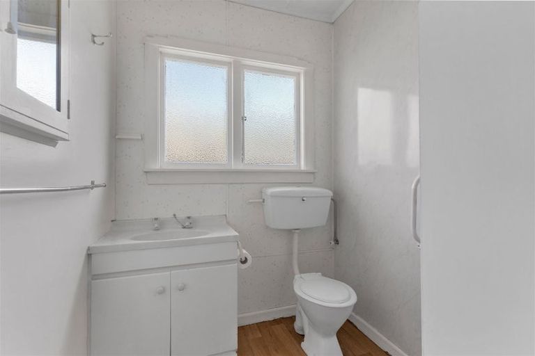 Photo of property in 19 Van Asch Street, Sumner, Christchurch, 8081