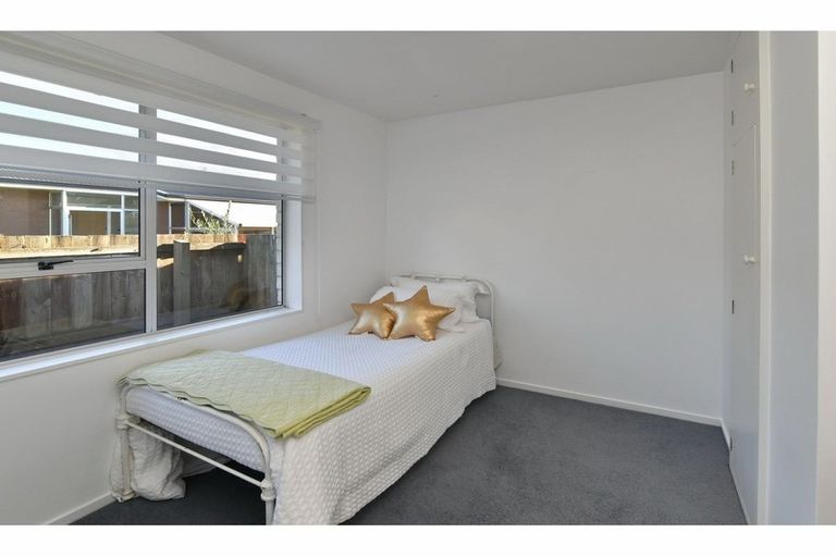 Photo of property in 2/36 Oldwood Street, Bishopdale, Christchurch, 8053