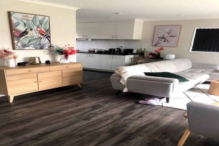 Photo of property in 56b Brandon Road, Glen Eden, Auckland, 0602